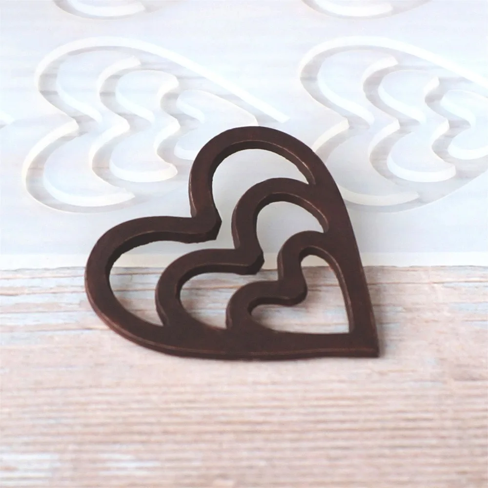 

Three love shape Non-stick Silicone Chocolate Mold Ice Molds Cake Mould Bakeware Baking Tools