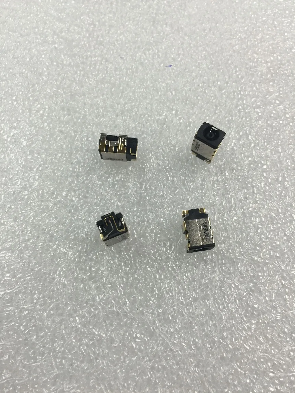 HY-252
