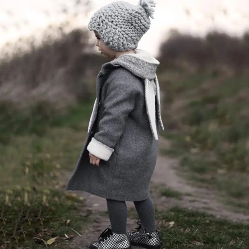 Зимние модные толстовки с капюшоном для девочек с милыми заячьими ушками; теплая одежда на пуговицах спереди; куртки с карманами; пальто для детей