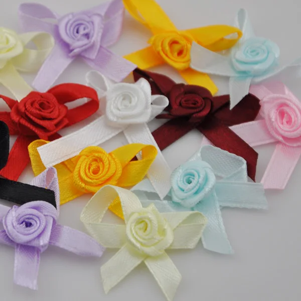 

50pcs Satin Ribbon Flowers Bows Rose Sewing Wedding Appliques U pick B139