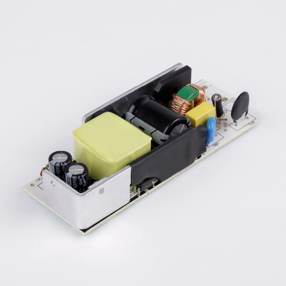 

AP022 AC-DC 100-240V to 12V 5A 60W 60Hz Power Supply Switching Board Module