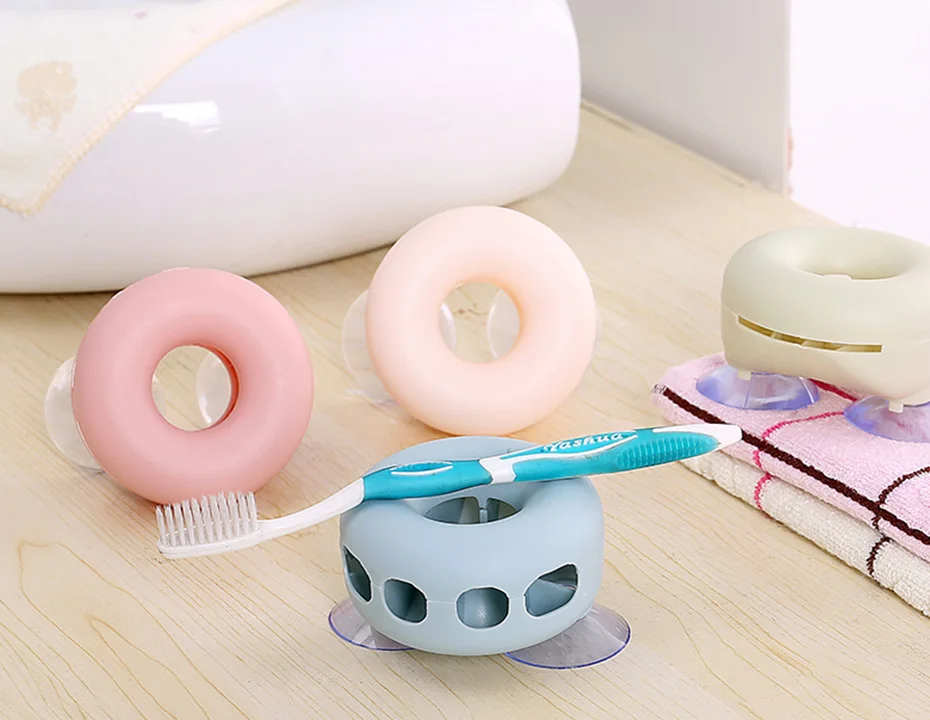 007 Toothbrush Holder