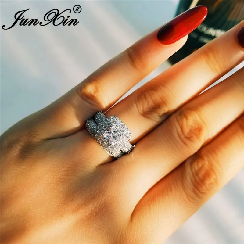 

JUNXIN Luxury 925 Sterling Silver Filled Wedding Ring Set Princess Square White Crystal Bridal Couple Rings For Women Jewelry CZ