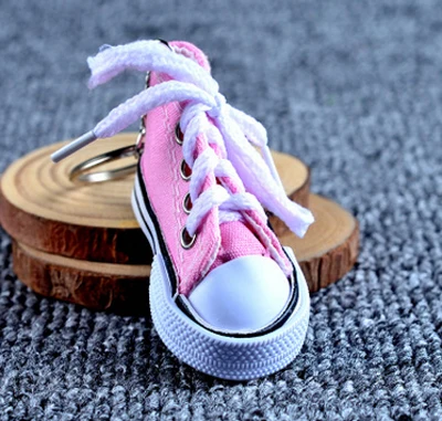 100 шт/партия Мини Hi Top парусиновые кроссовки теннисные брелоки с бутсами спортивная обувь кукла для ключей брелок для ключей милые подарки обувь брелок - Цвет: 3 Pink