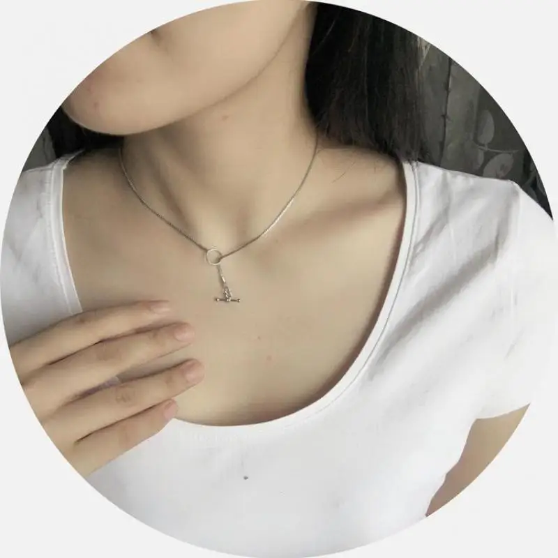 

New Fashion Personality Simple Exaggerated Circle Word Buckle Necklace Anti-allergic Collar Necklaces & Pendants Choker Necklace