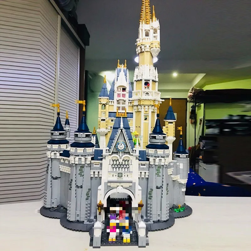 

4160pcs Building Block The Castle Block Castle Highest Quality RIZ-ZOAWD Assembling Toys 16008 2018 New