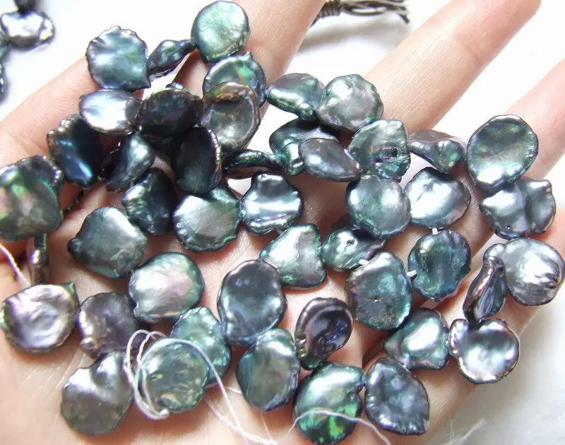 

8PE02389 13x15mm Black Reborn Keshi Pearls
