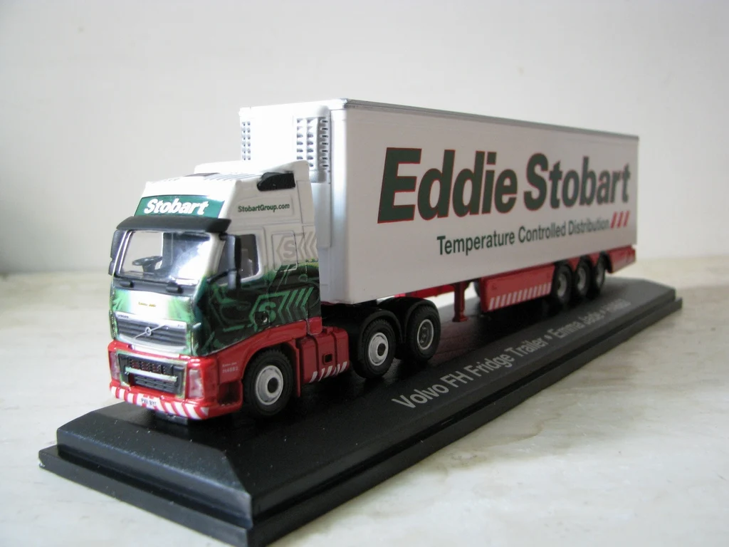 

A TLAS 1:76 Volvo FH Fridge Trailer.Emma Jade.H4663 boutique alloy Tank toys for children kids toys Model original box