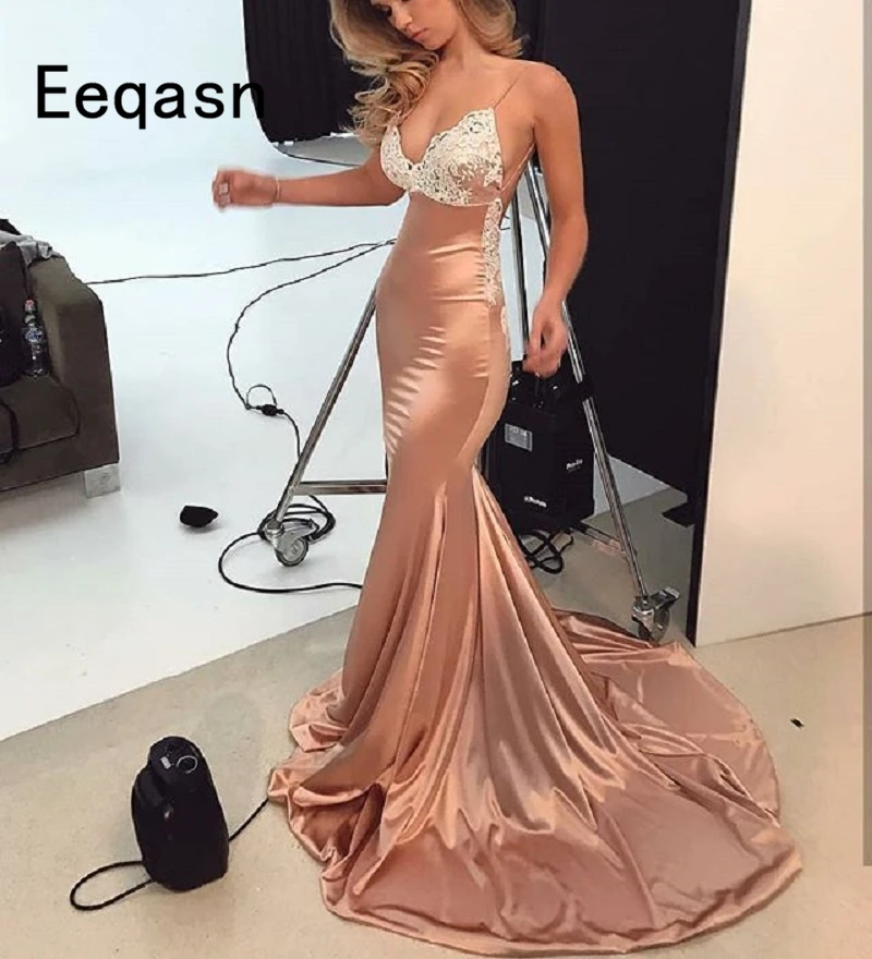 

Sexy Long Prom Dresses 2020 Spandex Satin Sleeveless Mermaid Open Back Sweep Train Lace Applique Evening Formal Party Dress