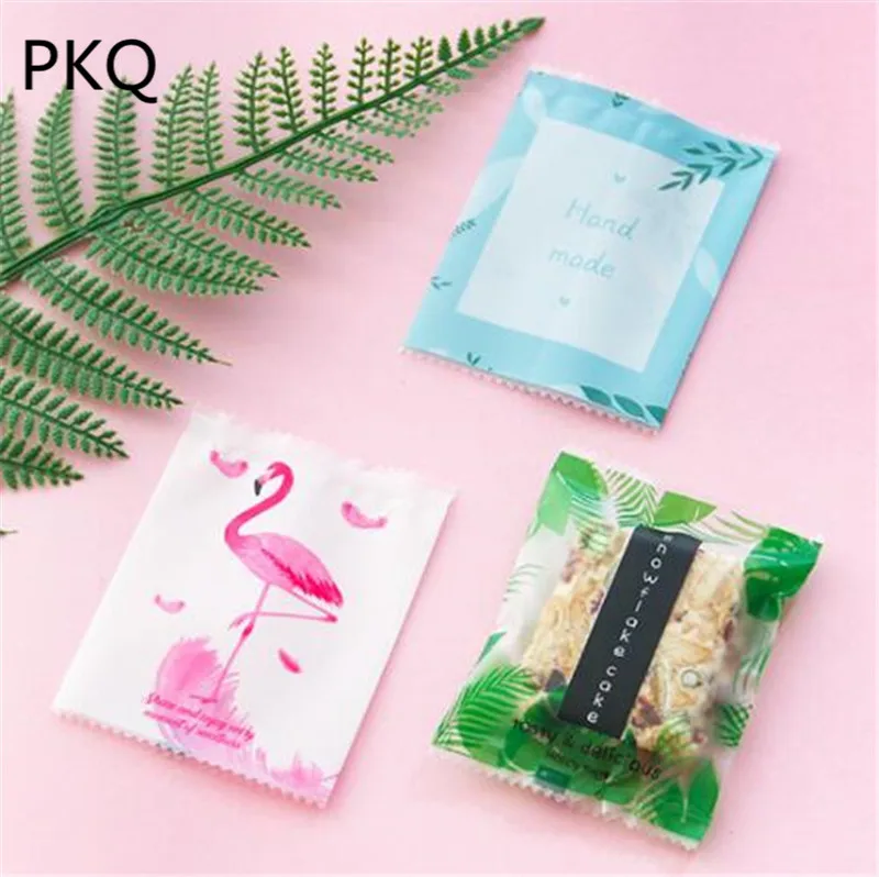 

7*9cm 100pcs Flamingo Green Leaf Snow Crisp candy Packaging Bag Handmade Cow Roll Cake Plastic Machine Sealing Bag