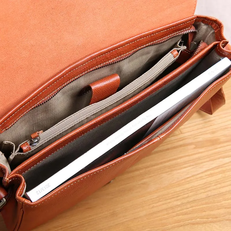 AETOO Handmade leather men's bag flip shoulder bag retro vegetable tanned leather Messenger bag cross section casual tide