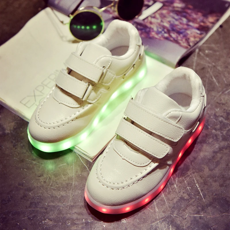 Versnellen Romantiek Generaliseren Kinderen Schoenen Met Licht Nieuwe Jongens Led Licht Sneakers Usb Lading  Lichtgevende Meisjes Sneakers Kinderen Sport Running Schoenen Maat 25 ~ 34| light up basketball shoes|light yellow shoeslight bulb pendant light -  AliExpress