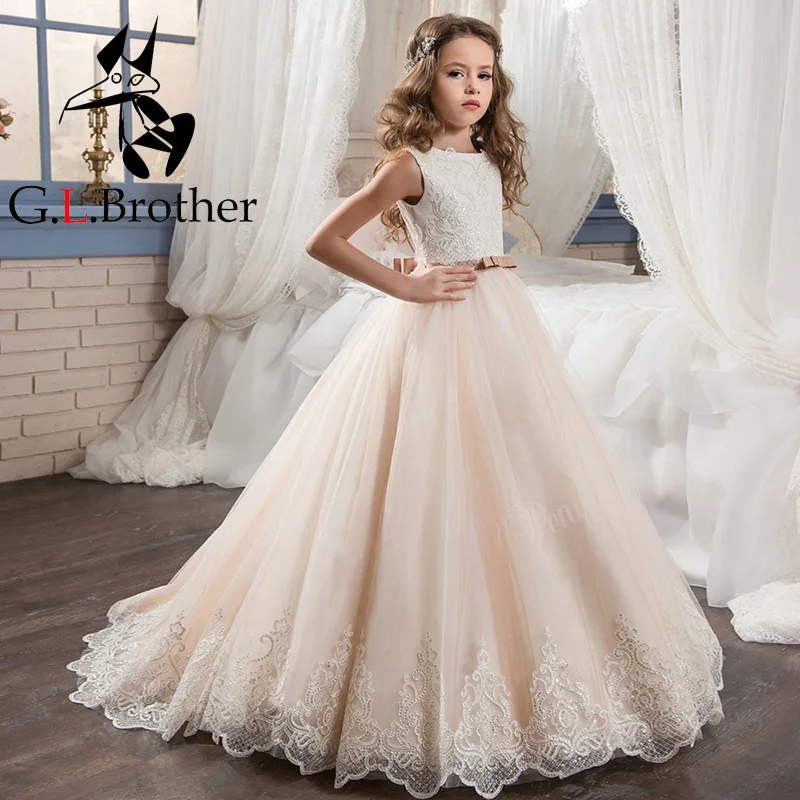 

Luxury Princess Dress Small Trailing Flower Girl Dresses Wedding Sequins Appliques Lace Holy Communion Dress Kids Birthday Party