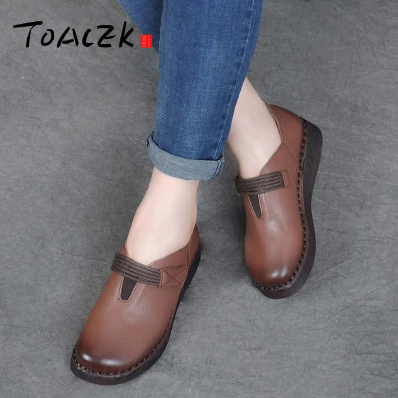 

Spring and autumn leather thick-soled cowhide single shoes ethnic wind flat with deep soft sole mother shoes