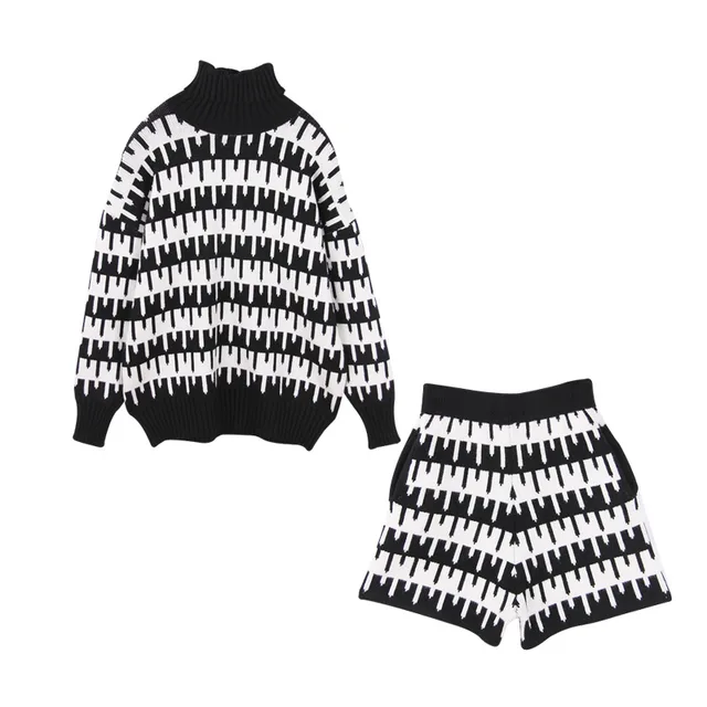 Cheap 2018 New Spring Tracksuit Geometric Color Jacquard Turtleneck Sweater Casual Wide Leg Shorts Two-piece Suit Female Cheap 2018 New Spring Tracksuit Geometric Color Jacquard Turtleneck Sweater Casual Wide Leg Shorts Two-piece Suit Female