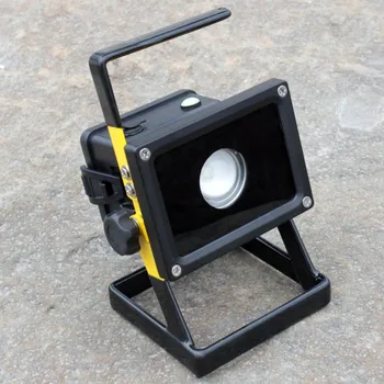

YUPARD XM-L2 LED flood light Spotlight Searchlight T6 LED 3modes rechargeable flashlight+3*2200mAh 18650 battery+charger