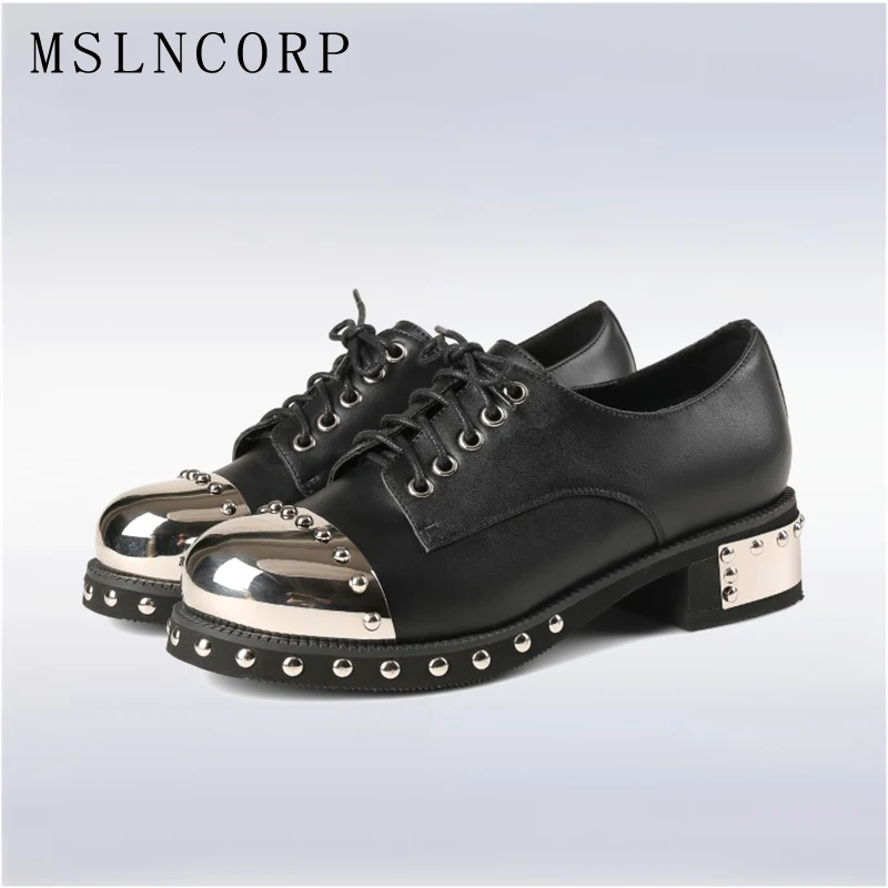 Plus Size 34-43 New Retro Genuine Leather Oxfords Women Shoes Lace Up Metal Rivet Round Toe Handmade Zapatos Mujer Casual Shoes цена Plus Size 34-43 New Retro Genuine Leather Oxfords Women Shoes Lace Up Metal Rivet Round Toe Handmade Zapatos Mujer Casual Shoes цены онлайн