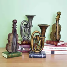 European-style retro musical instruments ornaments old cafe bar home accessories living room bedroom TV cabinet decoration