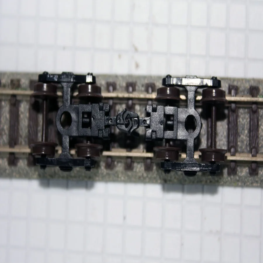 ho train wheel (2)