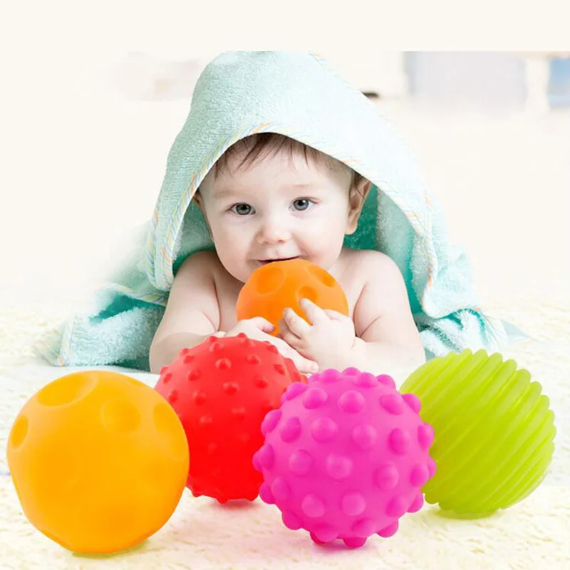 

4Pcs/lot New Baby Toy Ball Baby 3-6-12 Month Puzzle Soft Children Teethers Toys