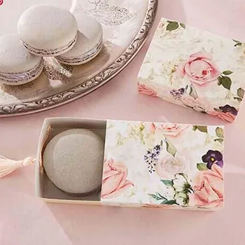 

100Pcs/lot Vintage Floral Candy Box Drawer Shaper Favor Paper Boxes With Tassels For Wedding Party Birthday DIY Gift Decoration