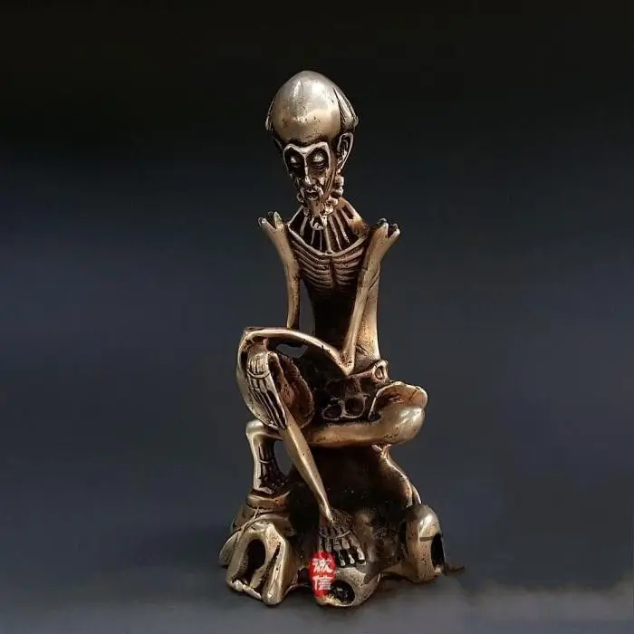 

Chinese Silver Skeleton Arhat Dharma DaMo Buddha God Statue Antique Collection
