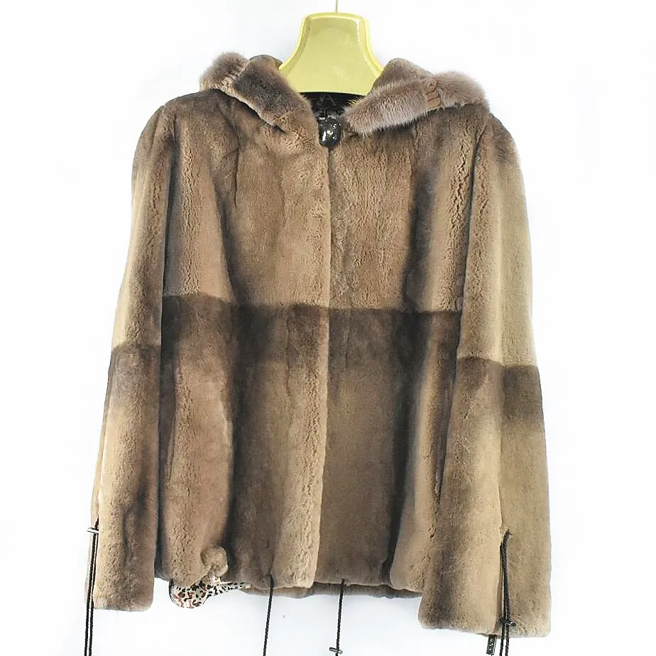 2018women's new natural real rabbit fur coat wearing a hat, mink fur accessories coat, warm fashion, suitable for autumn and wi