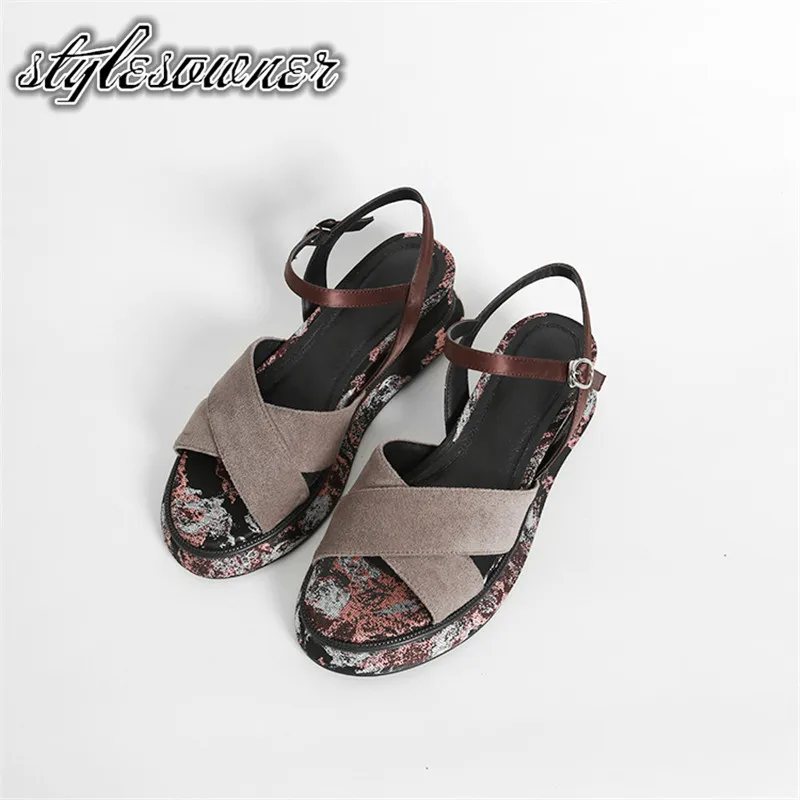 

Stylesowner Luxury High Quality Hot Female Sandals Kid Suede Shallow Retro Style High Heels Grey Solid Color Casual Sandals