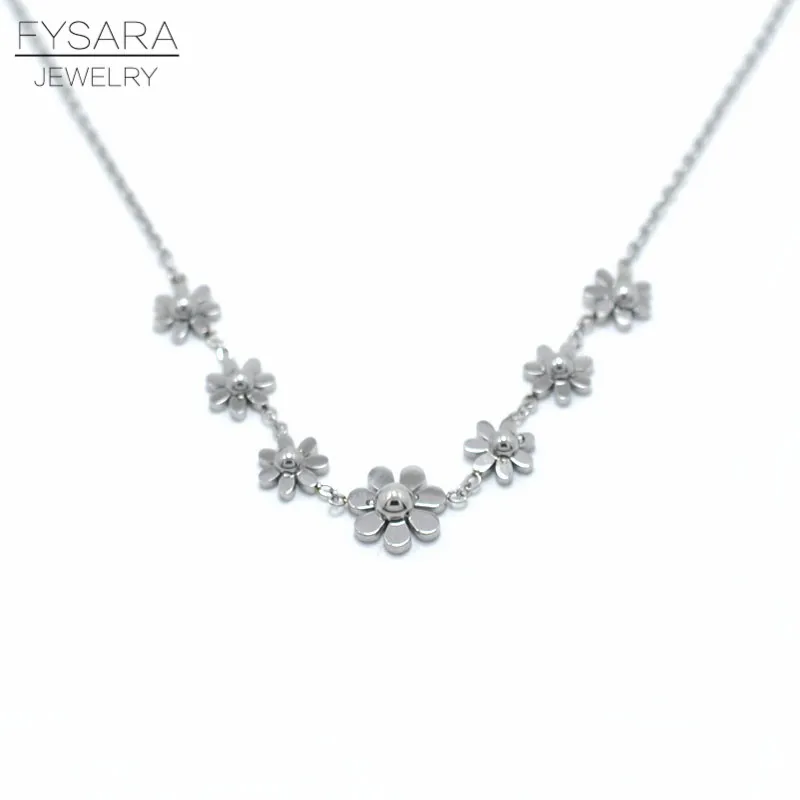 Fashions Forever ® 925 Sterling Silver Cubic Zirconia Collar Colgante Flor