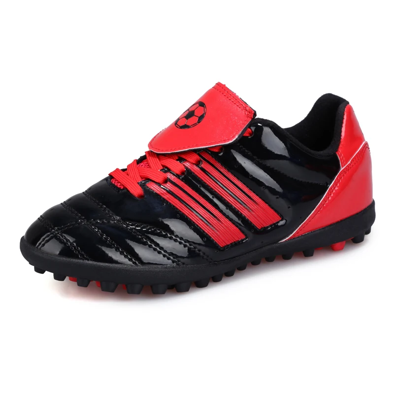 boys turf cleats