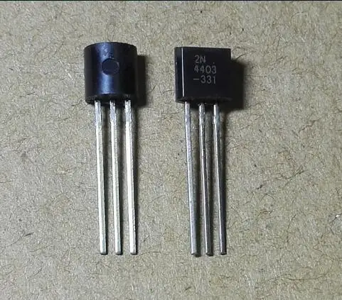 

100pcs 2N4403 4403 TO-92 PNP General Purpose Amplifier
