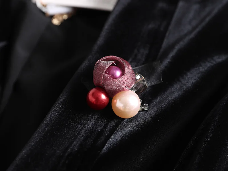 2019 New Gold velvet Black Blazer Women Pearls Brooch Plus Size Women's Jackets Spring autumn Long Sleeve Office Blazer Feminino