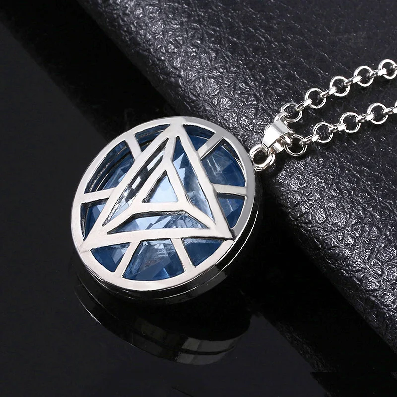 

The Avengers Iron Man Curved Reactor Pendant Necklace Tony Stark Soul Stone Crystal Avengers Occult Round Doctor Strang Jewelry