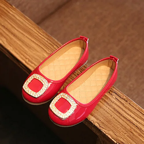 Лидер продаж; сезон весна-осень; Детские кроссовки; модные стразы принцессы; обувь с пряжкой для девочек; Летняя детская обувь без застежки для девочек; CSH210 - Цвет: Красный
