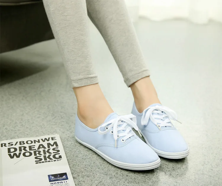 Women Canvas Shoes Lace Up Casual Vulcanize Shoes Woman Flats White Shoes Breathable shoes Ladies Espadrilles Big Size 35-42