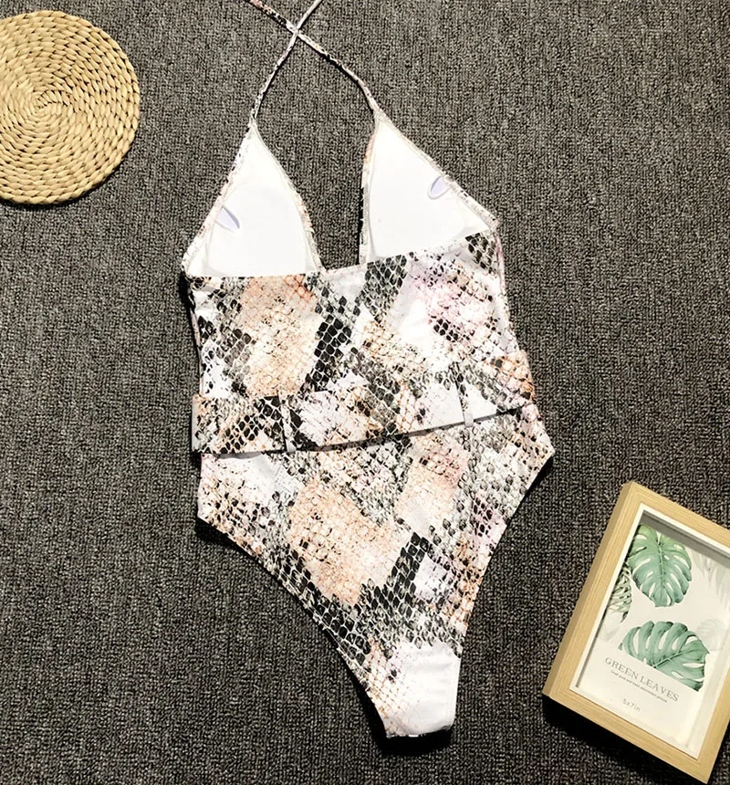 10766778650_74876636