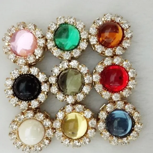 brooch hijab