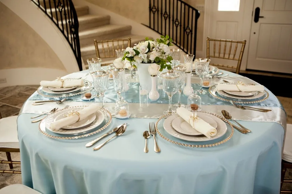 round-tablecloth-baby-blue-inspiration-shoot