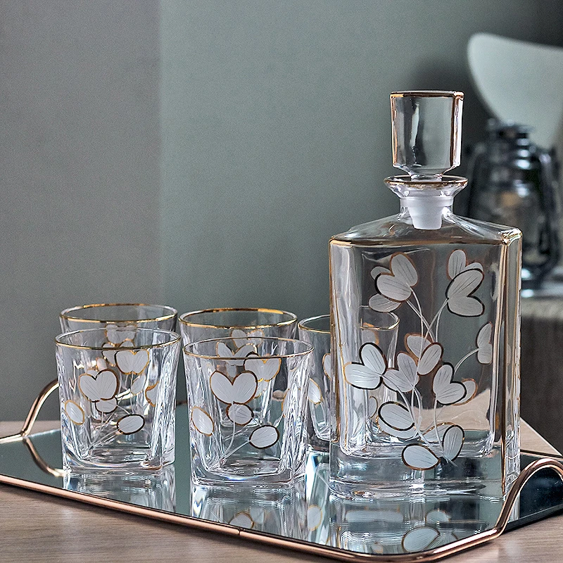 

European classical gold engraved crystal glass whiskey Brandy glass cup wine glass Decanter sets barwarer home drinkware