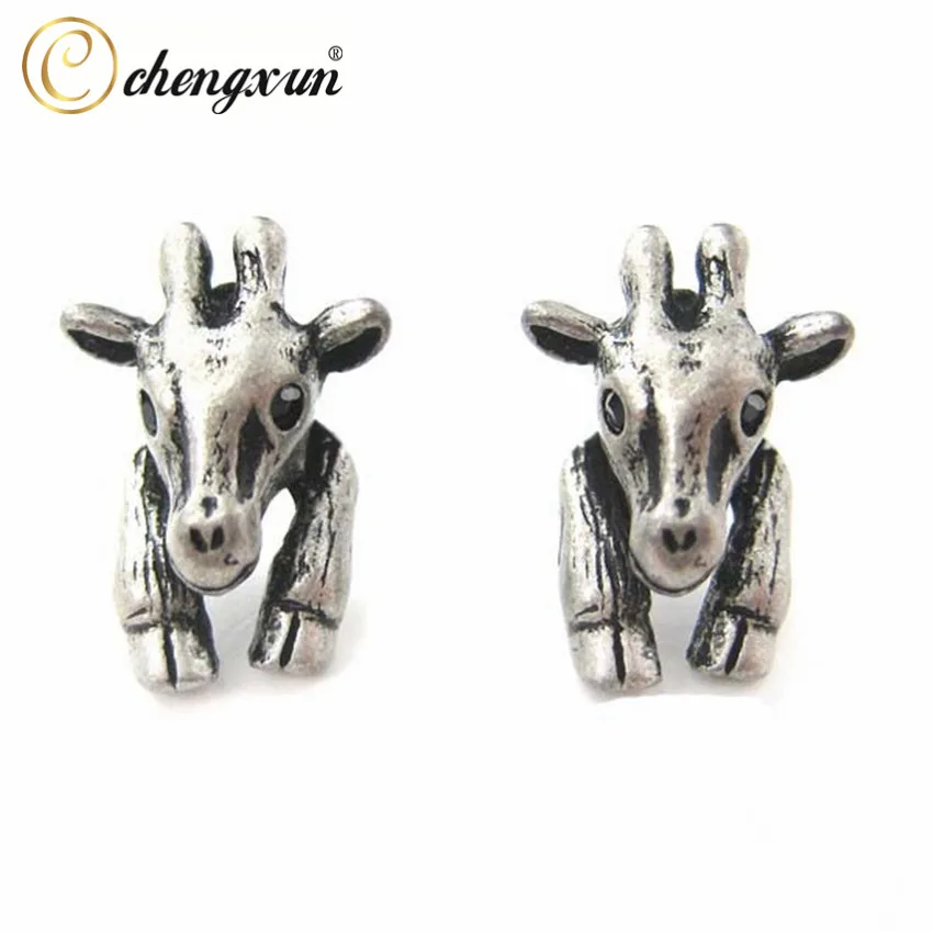 

CHENGXUN 1 Pair Retro Animal Realistic Stud Earrings Ladies Punk Jewelry Baby Giraffe Earring for Women Hip Hop Earring