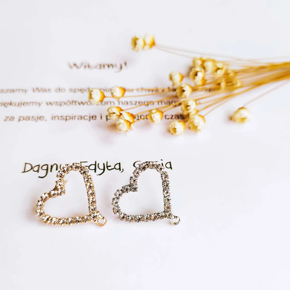 

Alloy Heart Rhinestone Stud Earring Components Eardrop Simple Style for Women DIY Jewelry Accessories Handmade Materials 6pcs