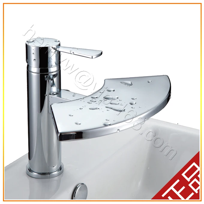 

L16395 - Luxury Deck Mounted Chrome Color Tall and Short Size of Brass Basin Tap