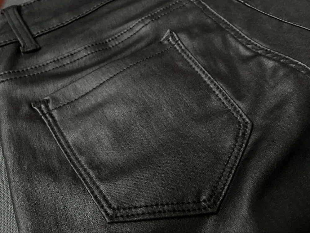 2017 Spring Fashion Women Brand Clothing Sexy Coated Jeans Pants Spliced Faux PU Leather Pants Fitness Lady Long Legging Pants (26)