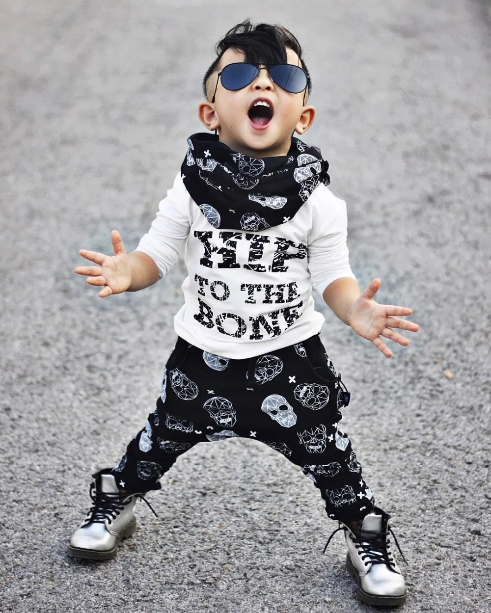 

2 pcs. Toddlers Children Boy T-Shirts Tops + Pants Summer Hip to Bones Casual Costumes Clothes Set New SY136