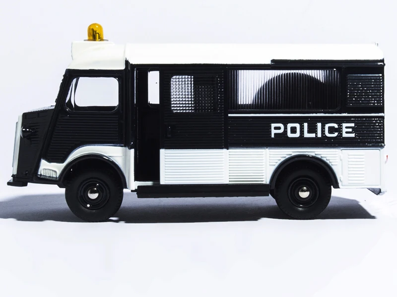 XC1A2511