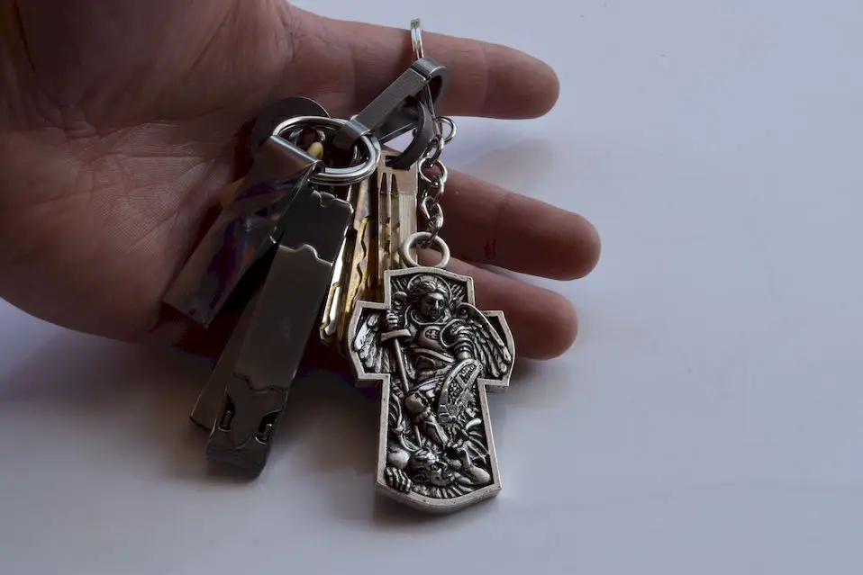Архангел Святой Михаил Кулон талисман крест брелки молиться защитить нас подарок