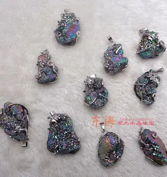 

Free shipping fashion in Europe and the wind/white crystal cluster pendants/color crystal pendant