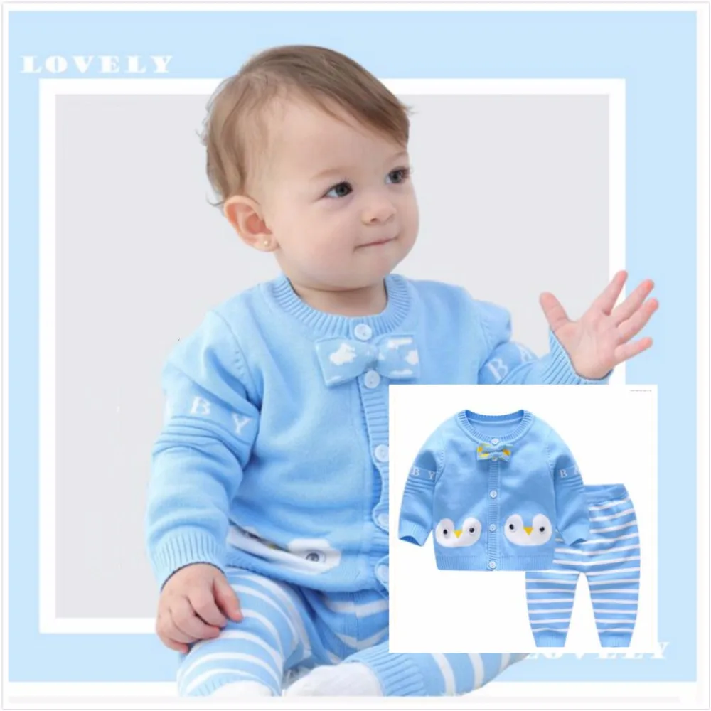 

Baby tie sweater suit