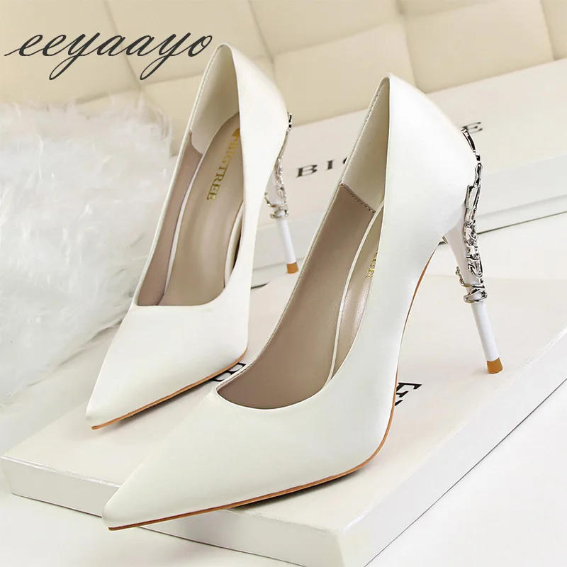 2019 New Spring/Autumn Women Pumps High Thin Heel Metal Pointed Toe Sexy Ladies Bridal Wedding Women Shoes White High Heels