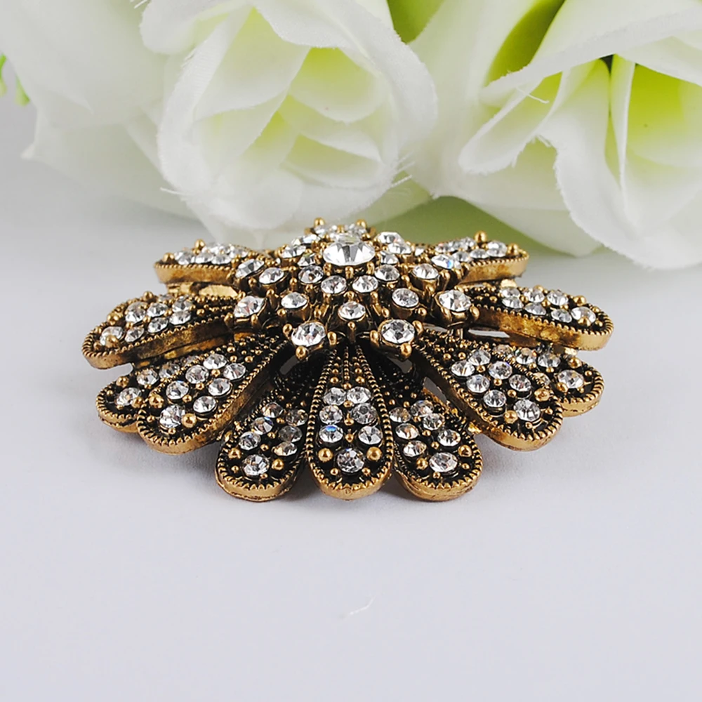 Brooches-00022 (2)